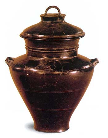 黑陶罍：黑陶器中的精品